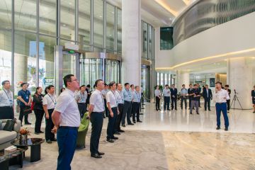 集团公司股东代表及董监事在青岛举行调研活动